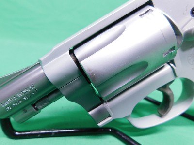 SMITH & WESSON 642 AIRWEIGHT .38 SPL +P - Image 5 of 9