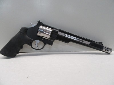 SMITH & WESSON M629 .44 MAGNUM - Image 7 of 20