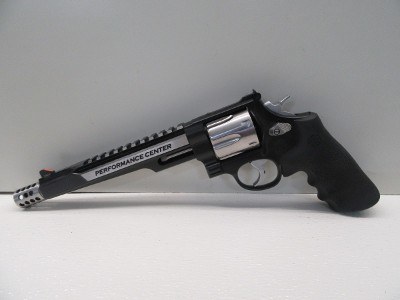 SMITH & WESSON M629 .44 MAGNUM - Image 4 of 20