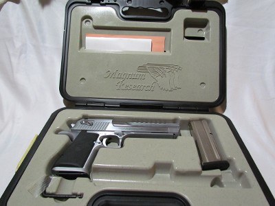 MAGNUM RESEARCH DESERT EAGLE .357 MAG - Image 5 of 5