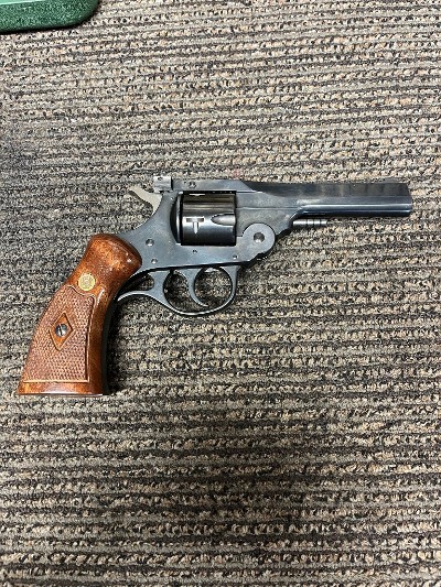 H&R 926 .38 S&W - Image 1 of 14