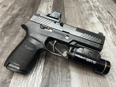 SIG SAUER P320 COMPACT 9MM LUGER (9x19 PARA) - Image 3 of 4