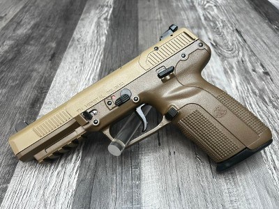 FN FNH FIVE SEVEN FDE 5.7x28mm - Image 1 of 4