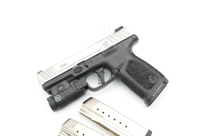 SMITH & WESSON SD9 2.0 9MM LUGER (9x19 PARA) - Image 1 of 13