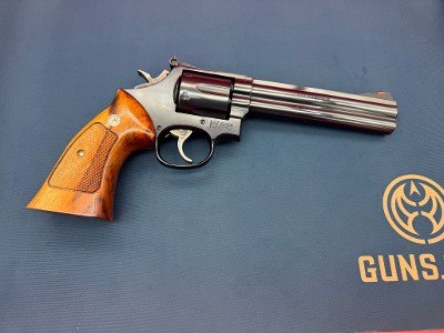 SMITH & WESSON 586-1 .357 MAG - Image 1 of 10