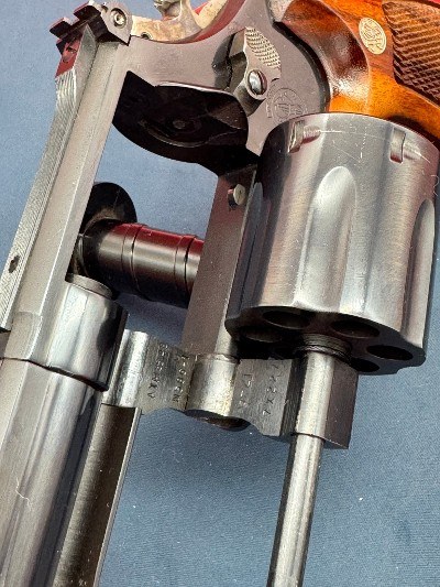 SMITH & WESSON 586-1 .357 MAG - Image 4 of 10