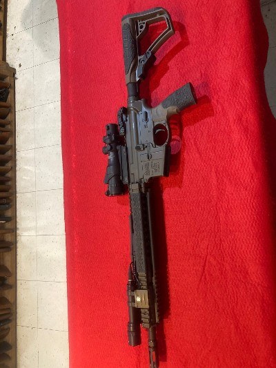 DANIEL DEFENSE DDM4 M4A1 5.56X45MM NATO - Image 1 of 19