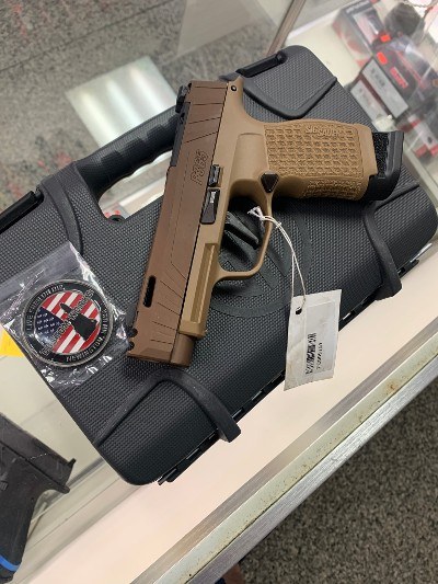 SIG SAUER P365 9MM LUGER (9X19 PARA) - Image 1 of 6