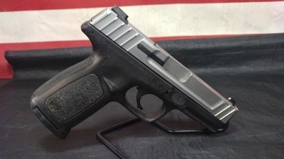 SMITH & WESSON SD9 VE 9MM LUGER (9x19 PARA) - Image 6 of 9