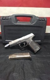 SMITH & WESSON SD9 VE 9MM LUGER (9x19 PARA) - Image 1 of 9