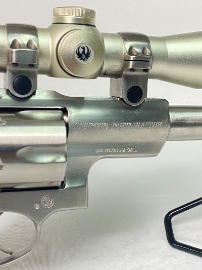 RUGER SUPER REDHAWK .44 MAGNUM - Image 8 of 12