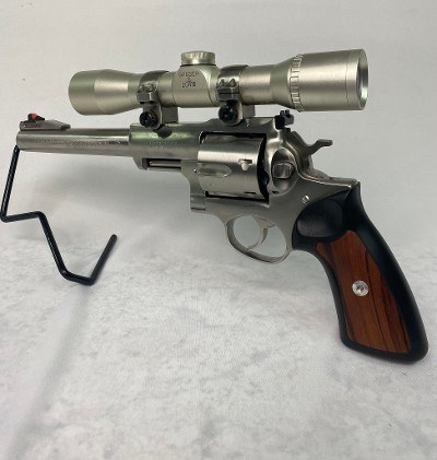 RUGER SUPER REDHAWK .44 MAGNUM - Image 2 of 12