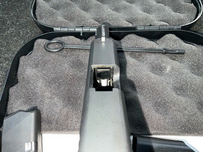 GLOCK 27 GEN 4 40 Smith & Wesson - Image 3 of 5