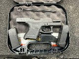 GLOCK 27 GEN 4 40 Smith & Wesson - Image 4 of 5