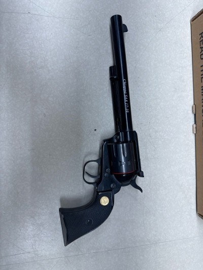 CHIAPPA FIREARMS 1873 17-10(CF340.182) .17 HMR - Image 3 of 11