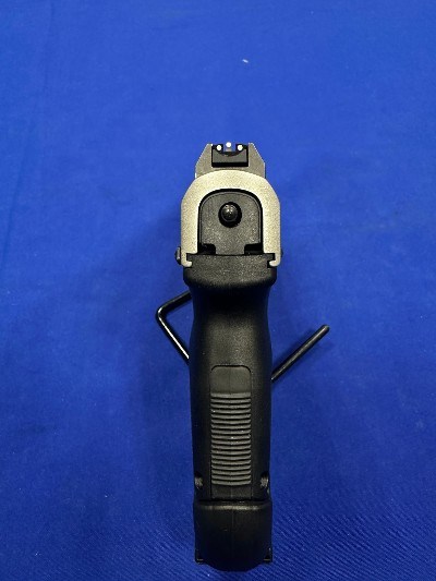 RUGER SR9C 9MM LUGER (9x19 PARA) - Image 6 of 6