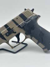 SIG SAUER P226 9MM LUGER (9x19 PARA) - Image 3 of 7