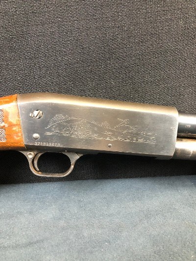 ITHACA GUN COMPANY 37 12 GA - Image 4 of 11