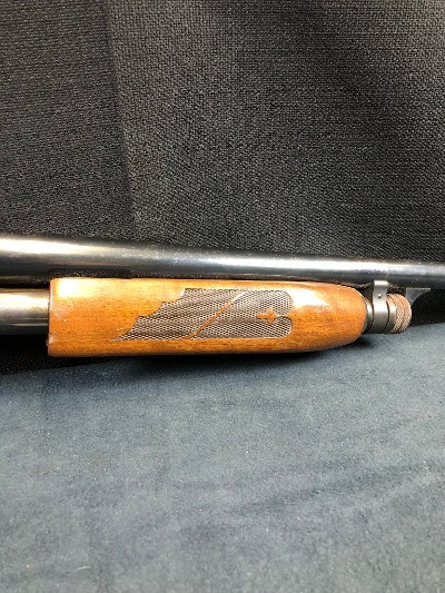 ITHACA GUN COMPANY 37 12 GA - Image 5 of 11