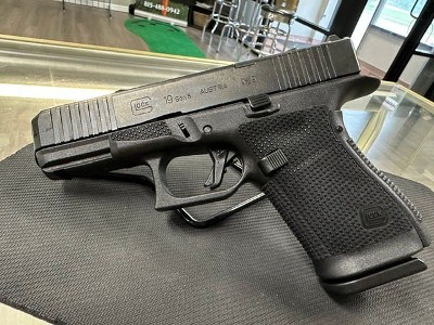 GLOCK G19 GEN6 9MM LUGER (9x19 PARA) - Image 2 of 8