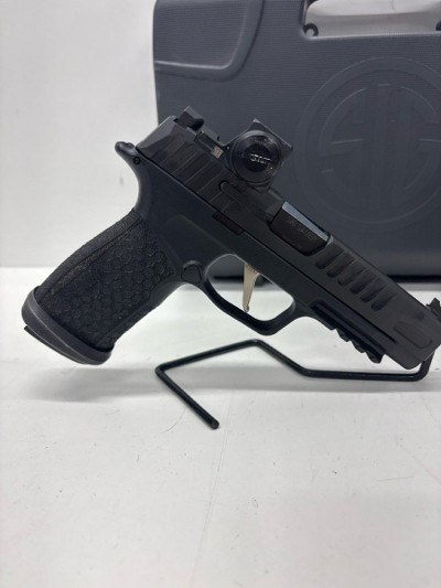 SIG SAUER P365 FUSE 9MM LUGER (9x19 PARA) - Image 2 of 9