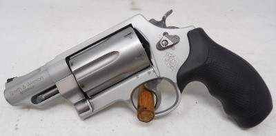 SMITH & WESSON GOVERNOR .45 ACP/.410 GA - Image 4 of 8
