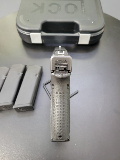GLOCK G21 GEN 4 .45 ACP - Image 4 of 4