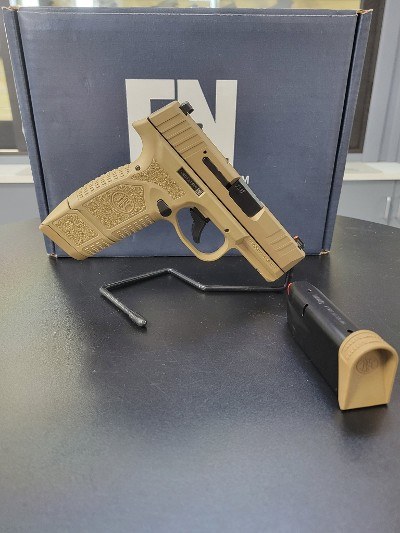 FN Reflex 9MM LUGER (9x19 PARA) - Image 1 of 4