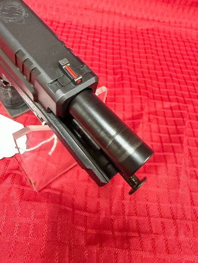 SPRINGFIELD ARMORY XD-45 .45 ACP - Image 5 of 5