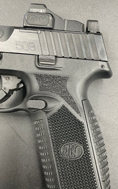 FN 509 Tactical (Features Viper Red Dot) 9MM LUGER (9x19 PARA) - Image 2 of 5