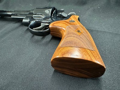 SMITH & WESSON 25 S&W CLASSICS .45 LC - Image 8 of 15