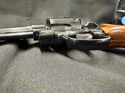 SMITH & WESSON 25 S&W CLASSICS .45 LC - Image 13 of 15