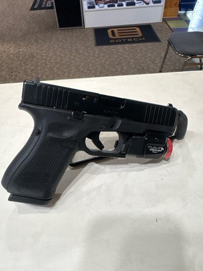 GLOCK 19 GEN 5 9MM LUGER (9x19 PARA) - Image 1 of 4