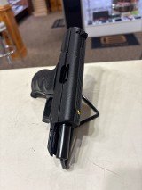 HI-POINT C9 - PISTOL 9MM LUGER (9x19 PARA) - Image 3 of 4