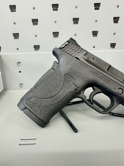 SMITH & WESSON ez 380 2.0 .380 ACP - Image 7 of 7