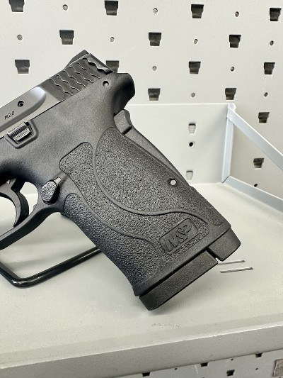 SMITH & WESSON ez 380 2.0 .380 ACP - Image 6 of 7