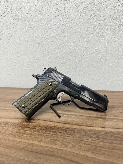 COLT 1911 COMBAT COMMANDER .45ACP - Image 5 of 7