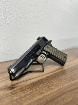 COLT 1911 COMBAT COMMANDER .45ACP - Image 2 of 7