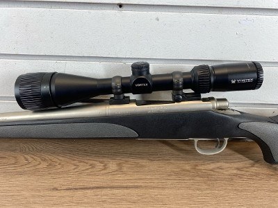 REMINGTON 700 SPS .300 WSM - Image 2 of 9