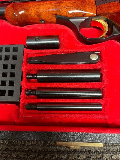 BROWNING Medalist .22 LR - Image 2 of 13