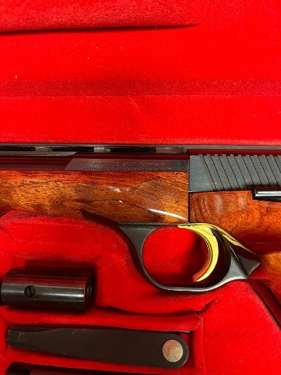 BROWNING Medalist .22 LR - Image 5 of 13