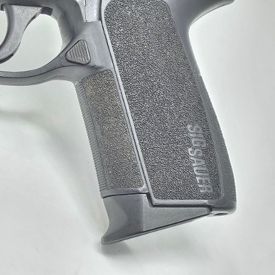 SIG SAUER SP2022 9MM LUGER (9x19 PARA) - Image 5 of 24