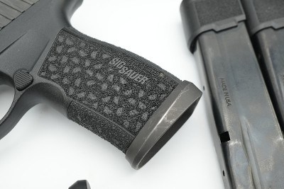SIG SAUER P365 FUSE 9MM LUGER (9x19 PARA) - Image 2 of 18