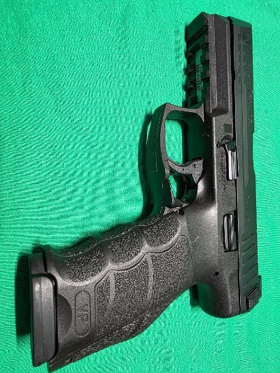HECKLER & KOCH VP9 OR 9MM LUGER (9X19 PARA) - Image 8 of 17