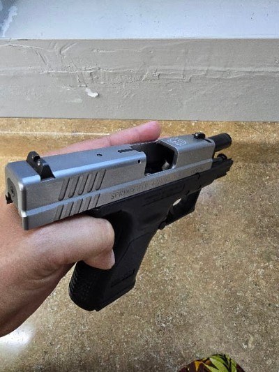 SPRINGFIELD ARMORY XD-9 SUBCOMPACT 9MM LUGER (9x19 PARA) - Image 5 of 7