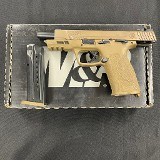 SMITH & WESSON M&P9 2.0 FDE 9MM LUGER (9X19 PARA) - Image 4 of 11