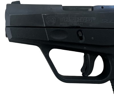 TAURUS Slim PT 740 .40 CALIBER - Image 3 of 6