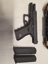 GLOCK 23 AUSTRIA 40 40 Smith & Wesson - Image 4 of 5