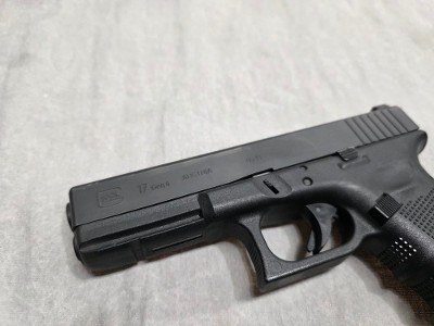 GLOCK 17 GEN 4 9MM LUGER (9x19 PARA) - Image 6 of 7