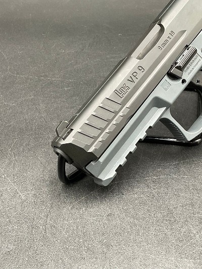 HECKLER & KOCH VP9 9MM LUGER (9X19 PARA) - Image 3 of 11